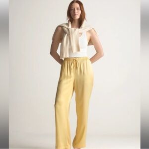 NWOT Quince 100% Washable Silk Drawstring Wide Leg Pants Women’s S Butter Yellow